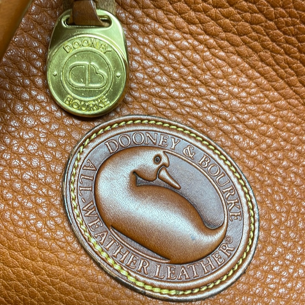 Vintage Dooney & Burke purse and matching wallet - Picture 2 of 14